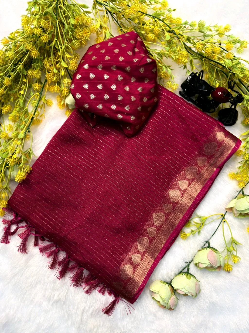 Heavy Marshmellow Soft Sarees thumbnail 4