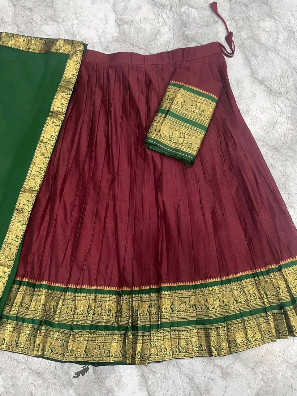 Lehenga Choli Dupatta Set with Elephant Zari 3