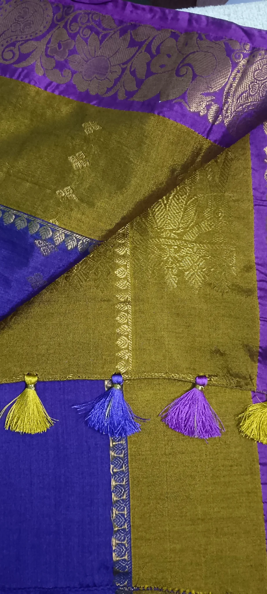Silk Thread Saree Tassels Service