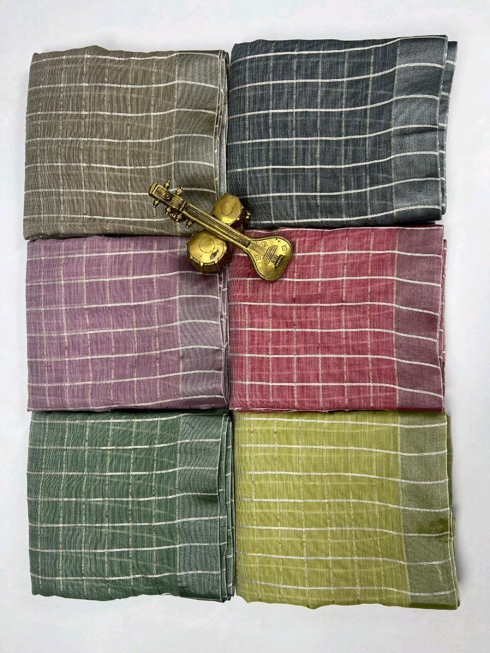 Pure Cotton lenin Saree with Striped Blouse thumbnail 8