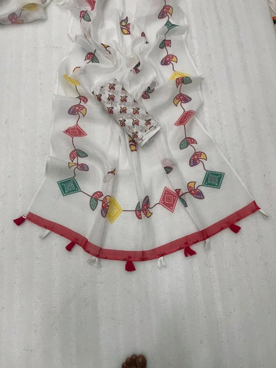 Sift Lenin Fabric Sarees thumbnail 8