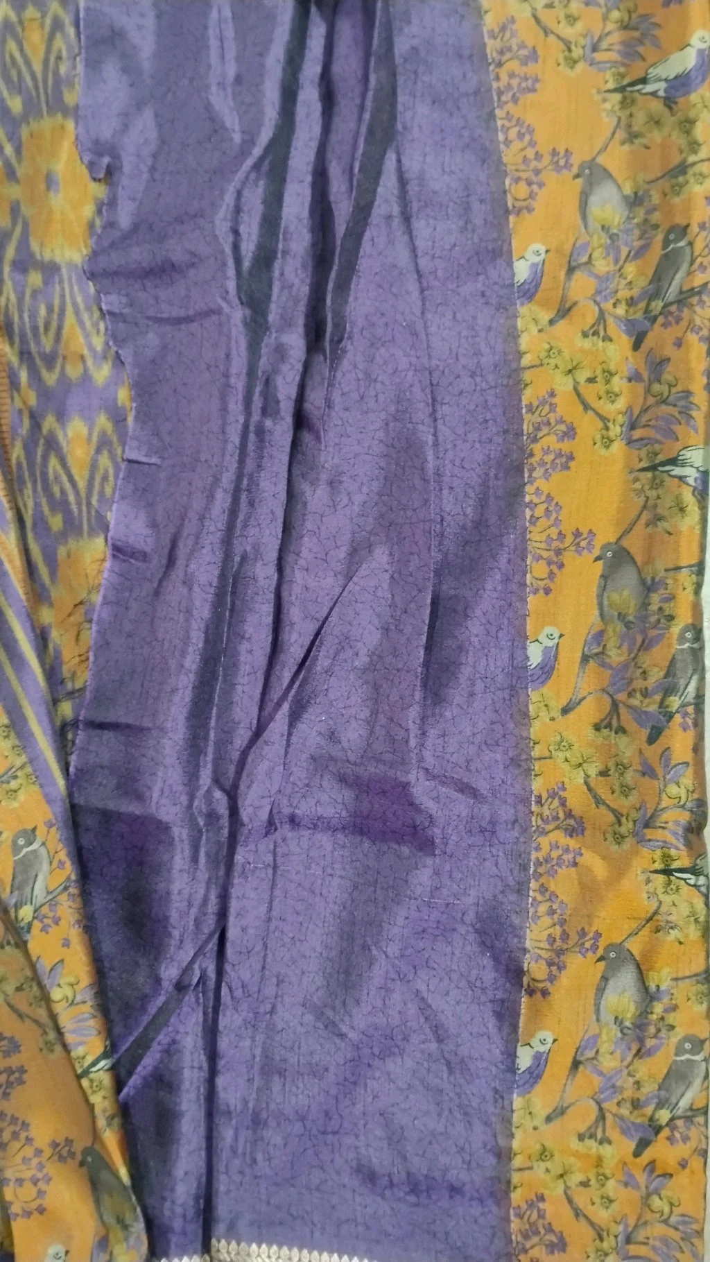Maheshwari Silk Sarees,Golden Mustard Silk Blend Saree with Bird Print and Purple Zari Border thumbnail 4
