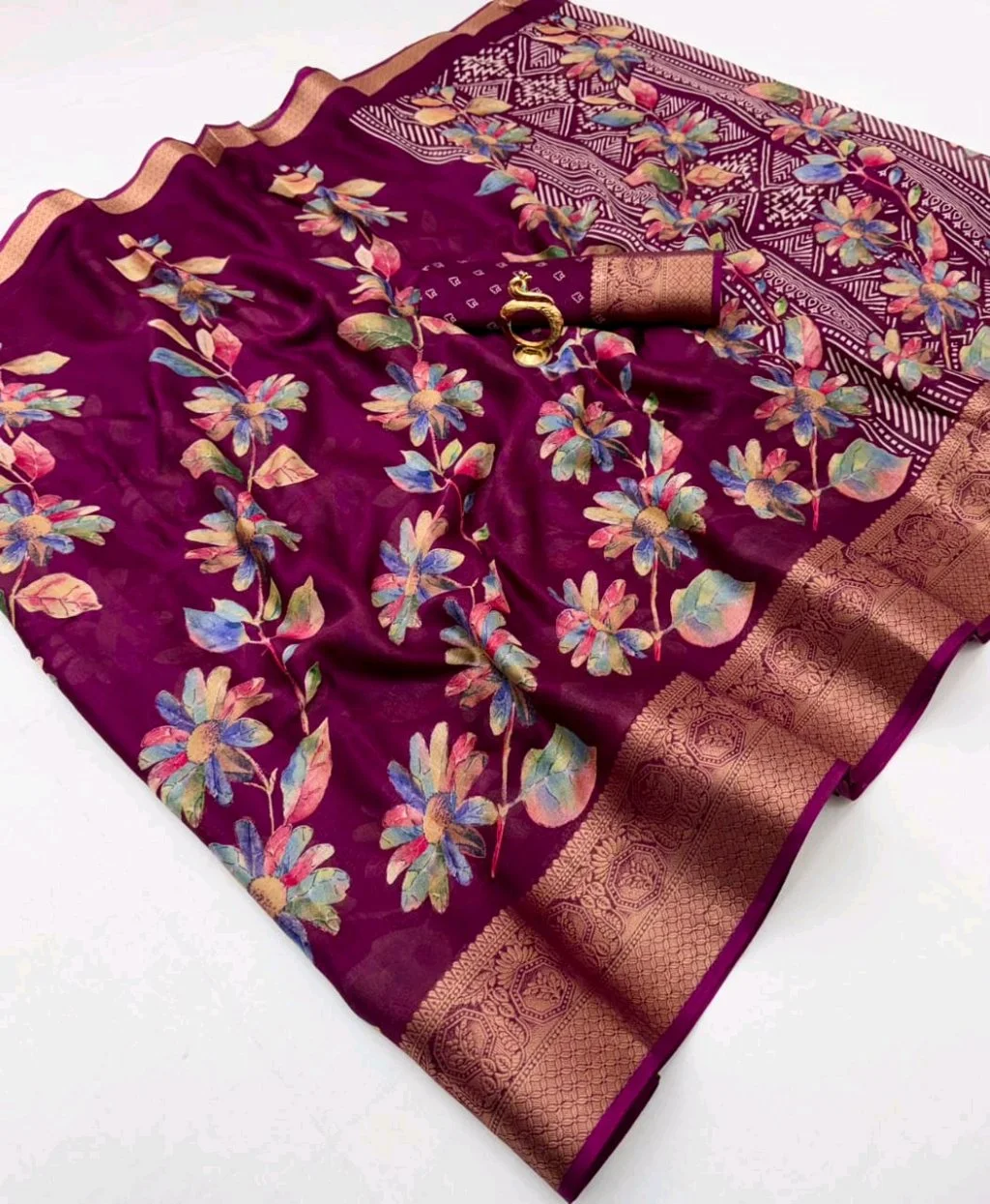 Heavy Marshmellow Saree with Zari Border thumbnail 6