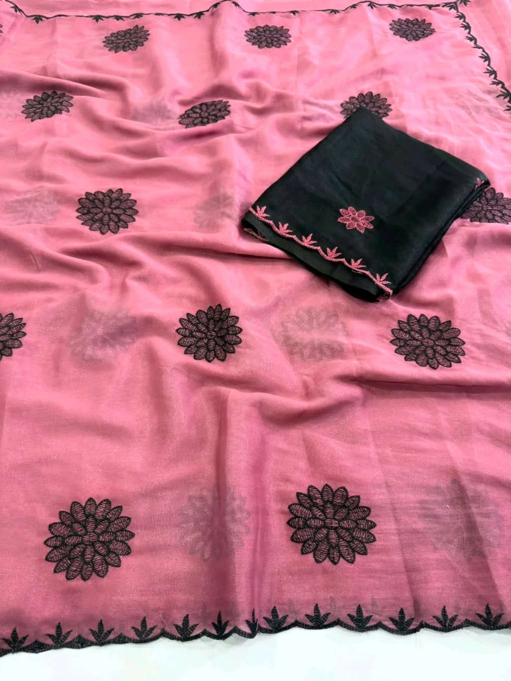 Star Georgette Multi Embroidered Saree with Black Floral Motifs and Blouse thumbnail 5