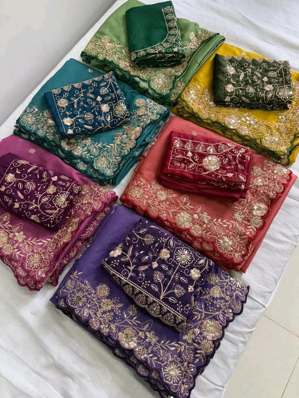 Star Georgette Saree with Blouse Piece 1