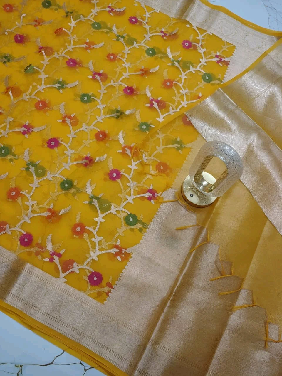 Kora Organza Silk Saree thumbnail 9