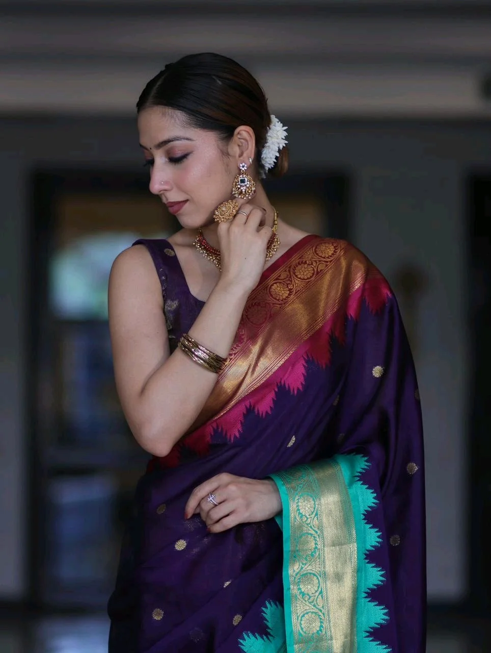 Ganga Jammuna Semi Soft Banarasi Saree 9