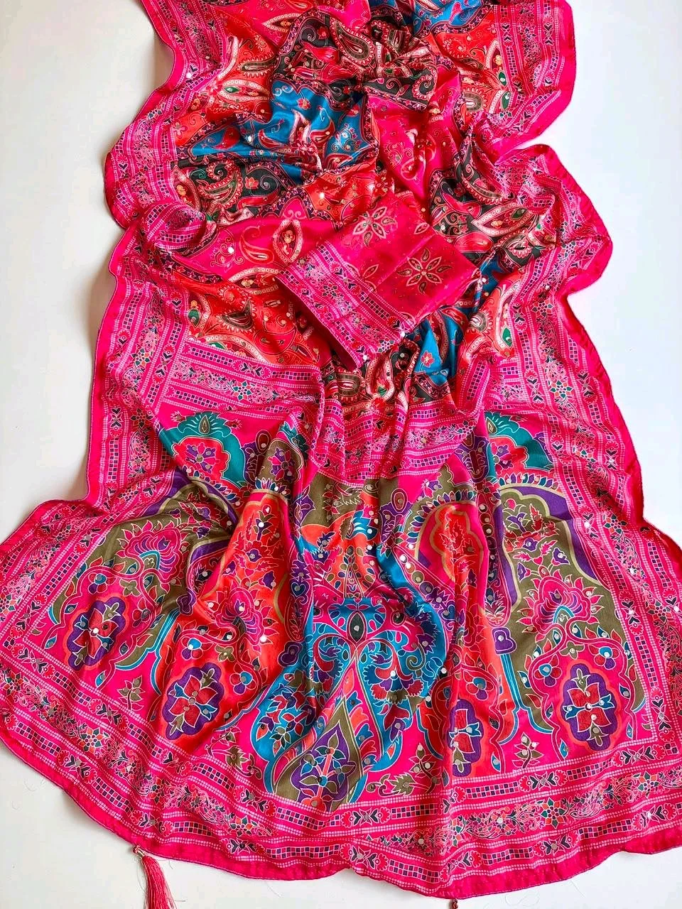Mirror Patola Saree thumbnail 6