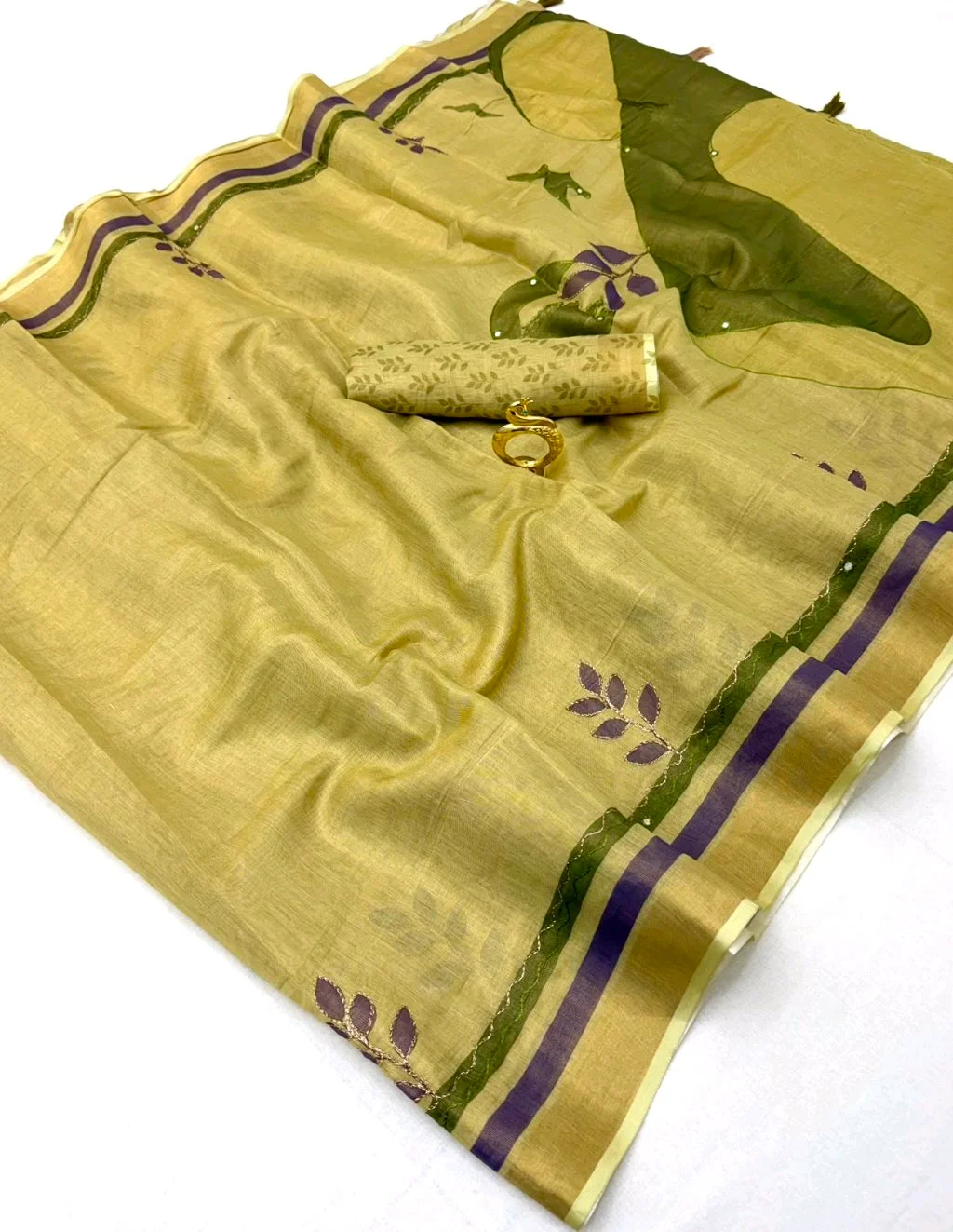 Pink Linen Blend Saree with Leaf Embroidery and Striped Border thumbnail 7