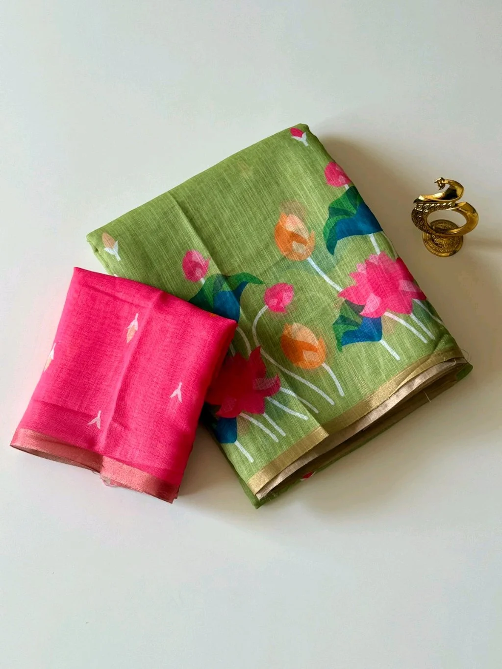 Green Floral Lenin Cotton Saree with Pink Blouse Piece thumbnail 1