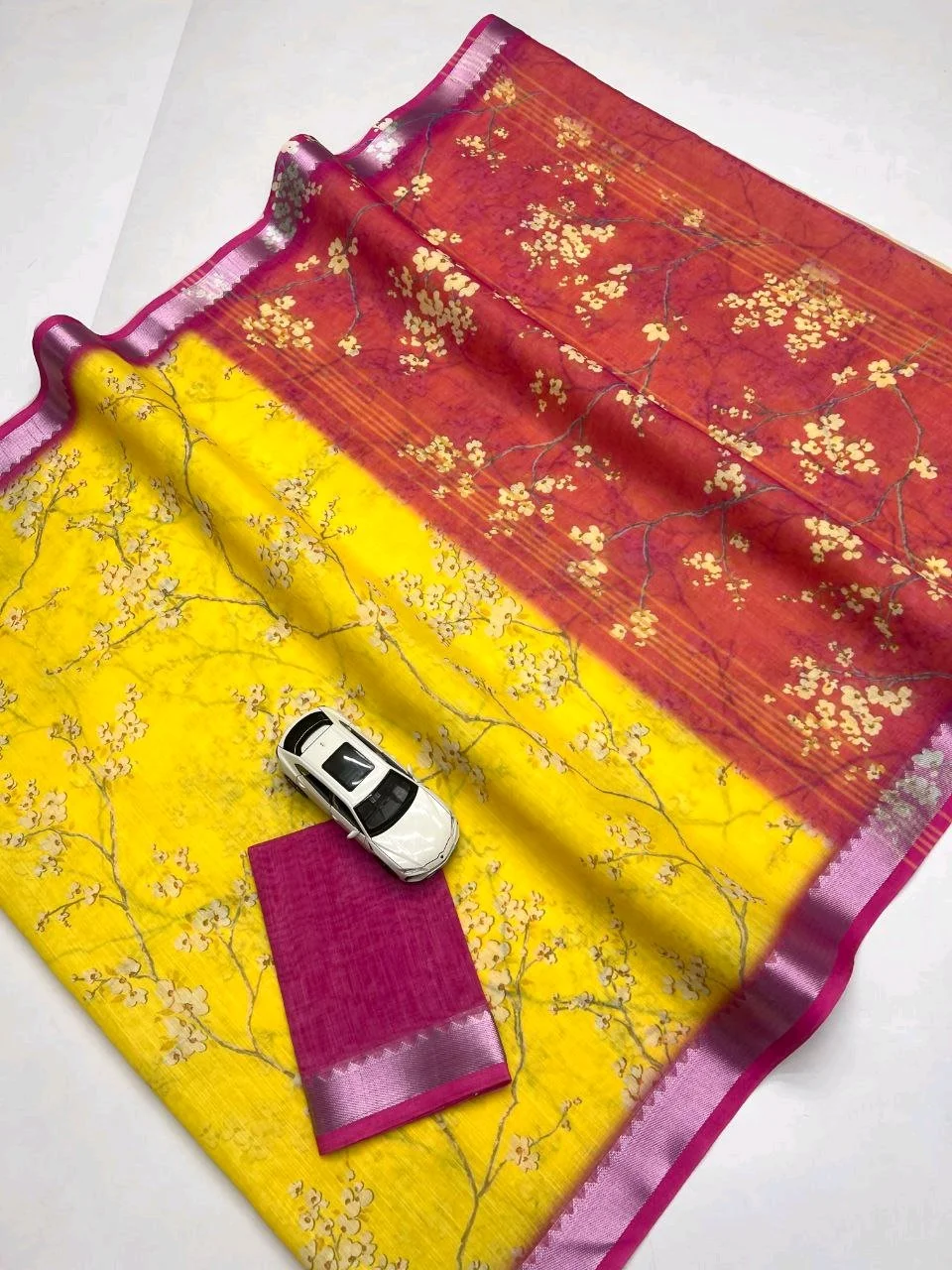 Soft Floral Linen Saree with Teal Blouse Piece thumbnail 8