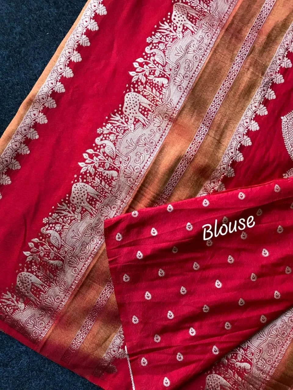 Khadi Crepe Silk Saree thumbnail 4