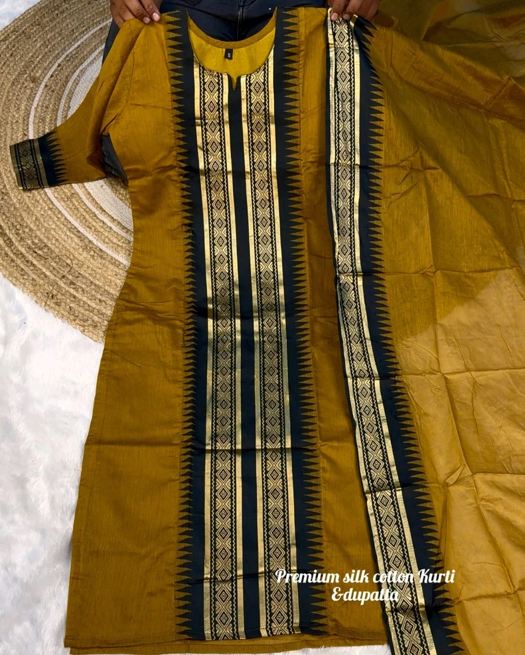 2-piece Trendy Kurti 1