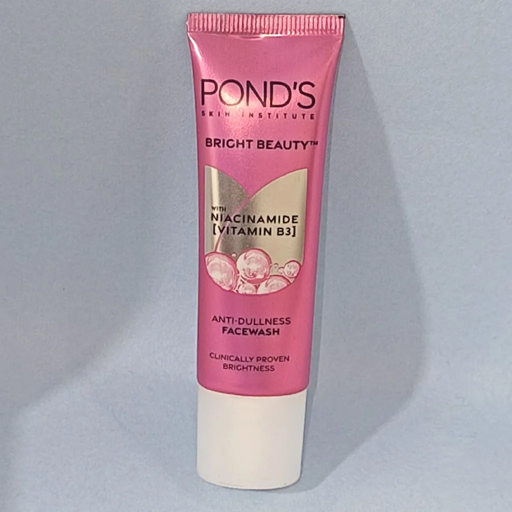 Ponds Bright Beauty Anti-Dullness Face wash. 12g 2