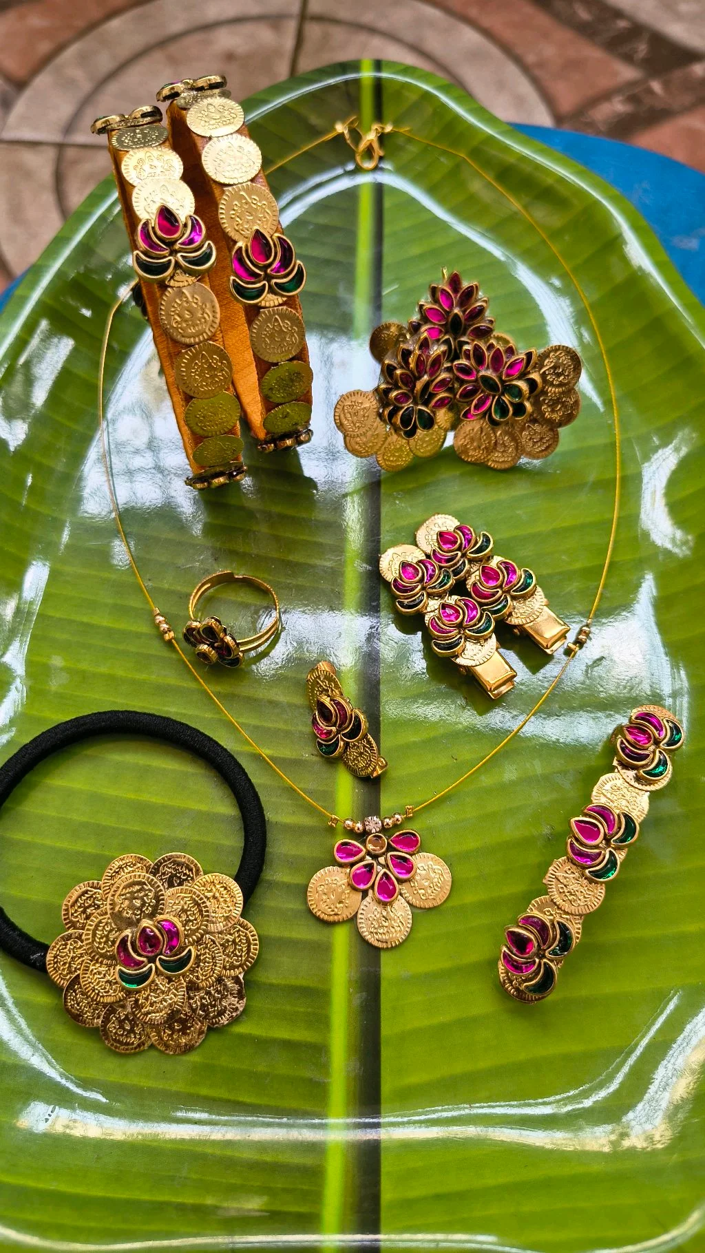 Laxmi Coins Combo Set (Pack Of 8) thumbnail 1