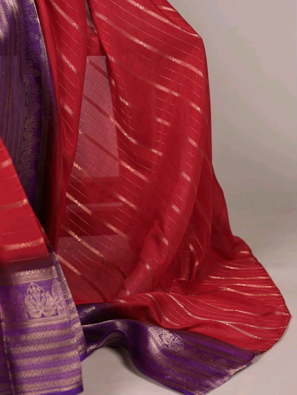 Red Crepe Silk  Saree with Purple Zari Border 3