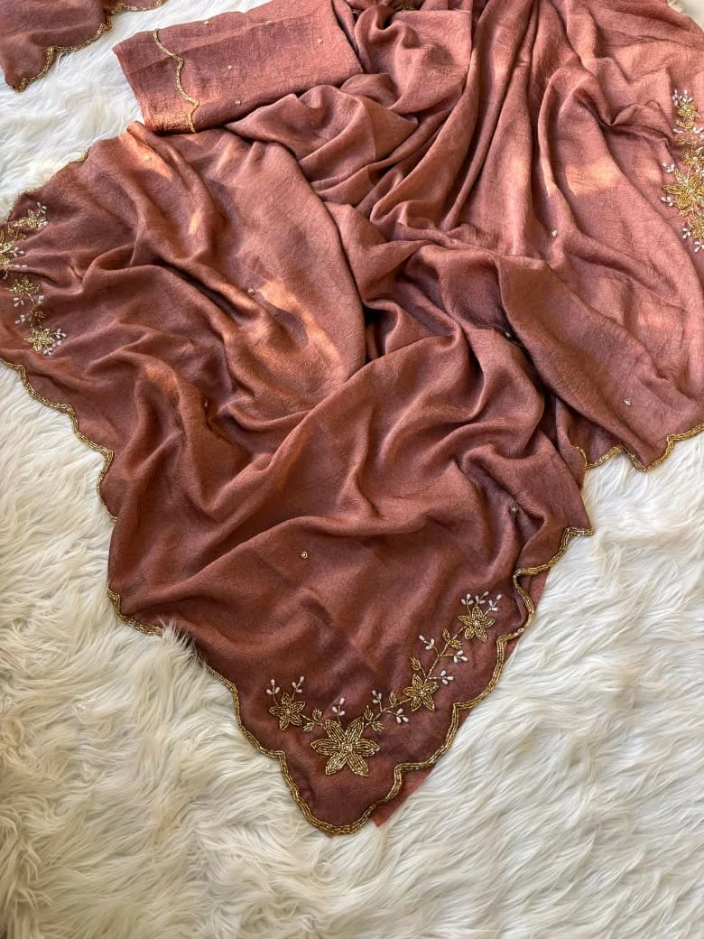 Soft Rangoli  Saree with Scalloped Gold Embroidery 7