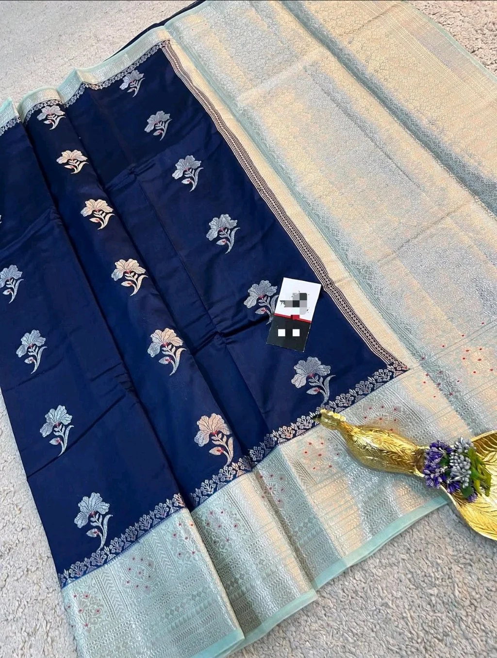 Banarasi Semi Katan Saree 10