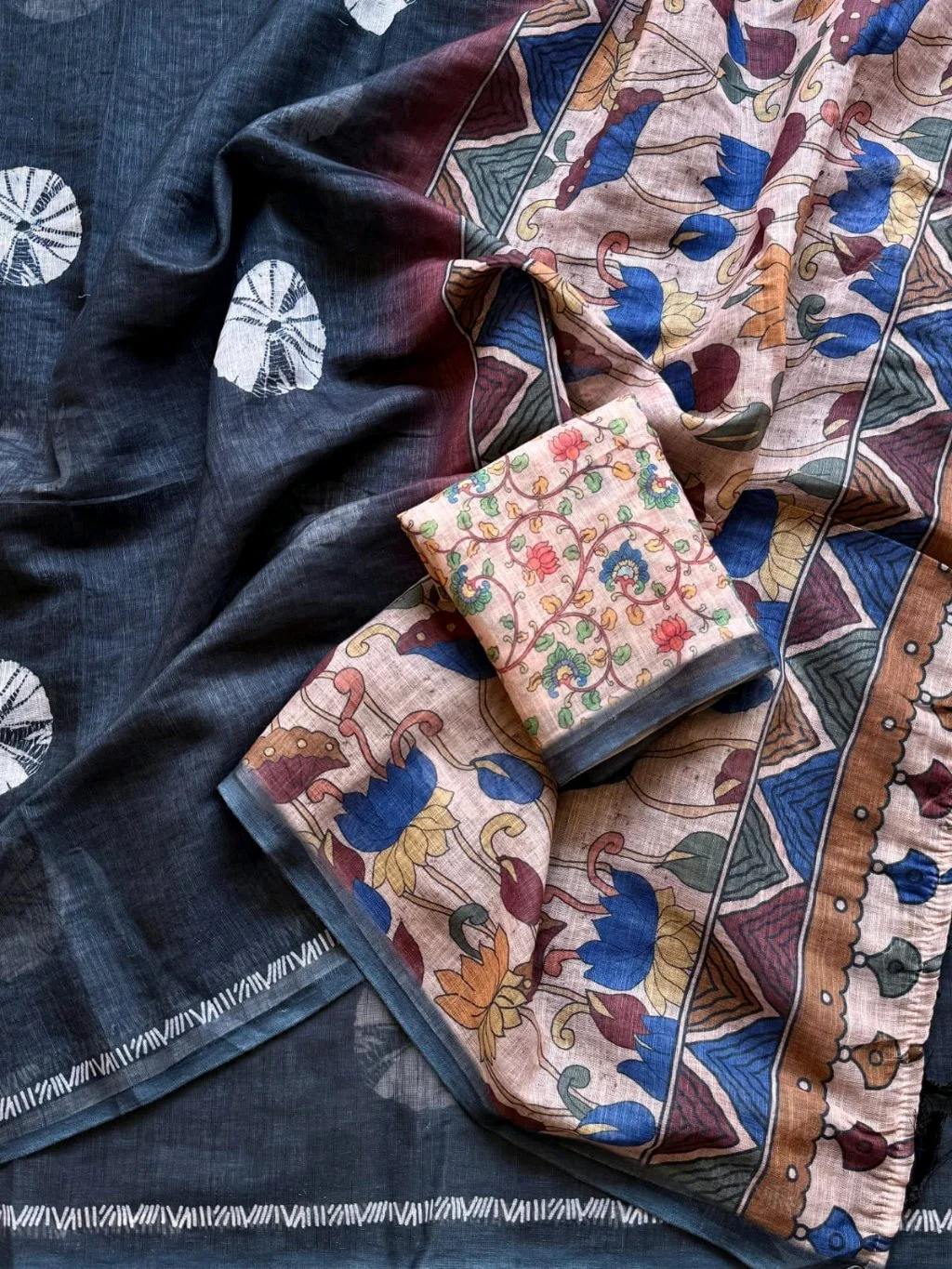 Cotton Lenin Saree with Shibori Print and Floral Blouse 6