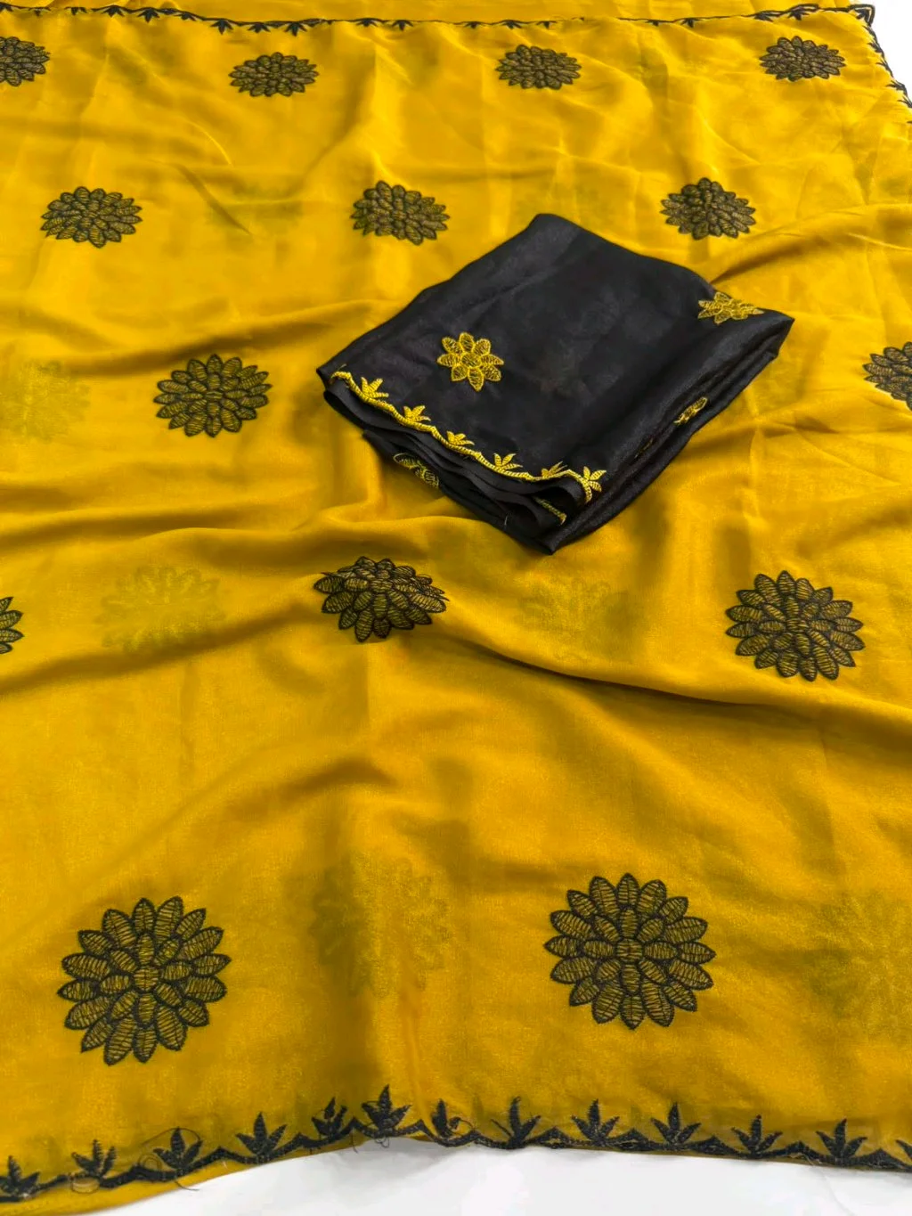 Star Georgette Multi Embroidered Saree with Black Floral Motifs and Blouse thumbnail 4