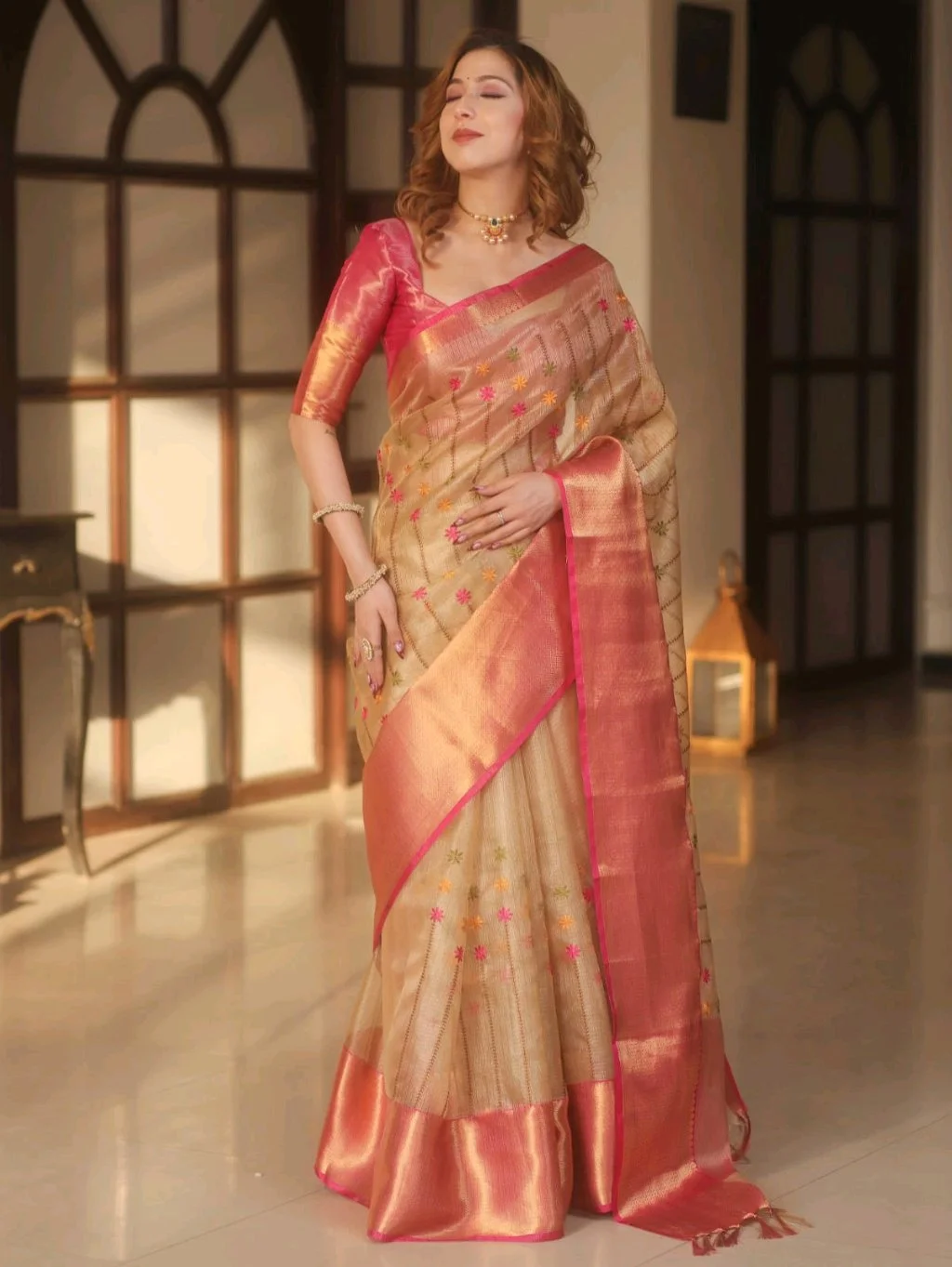 Banarasee Tisuee Saree 6