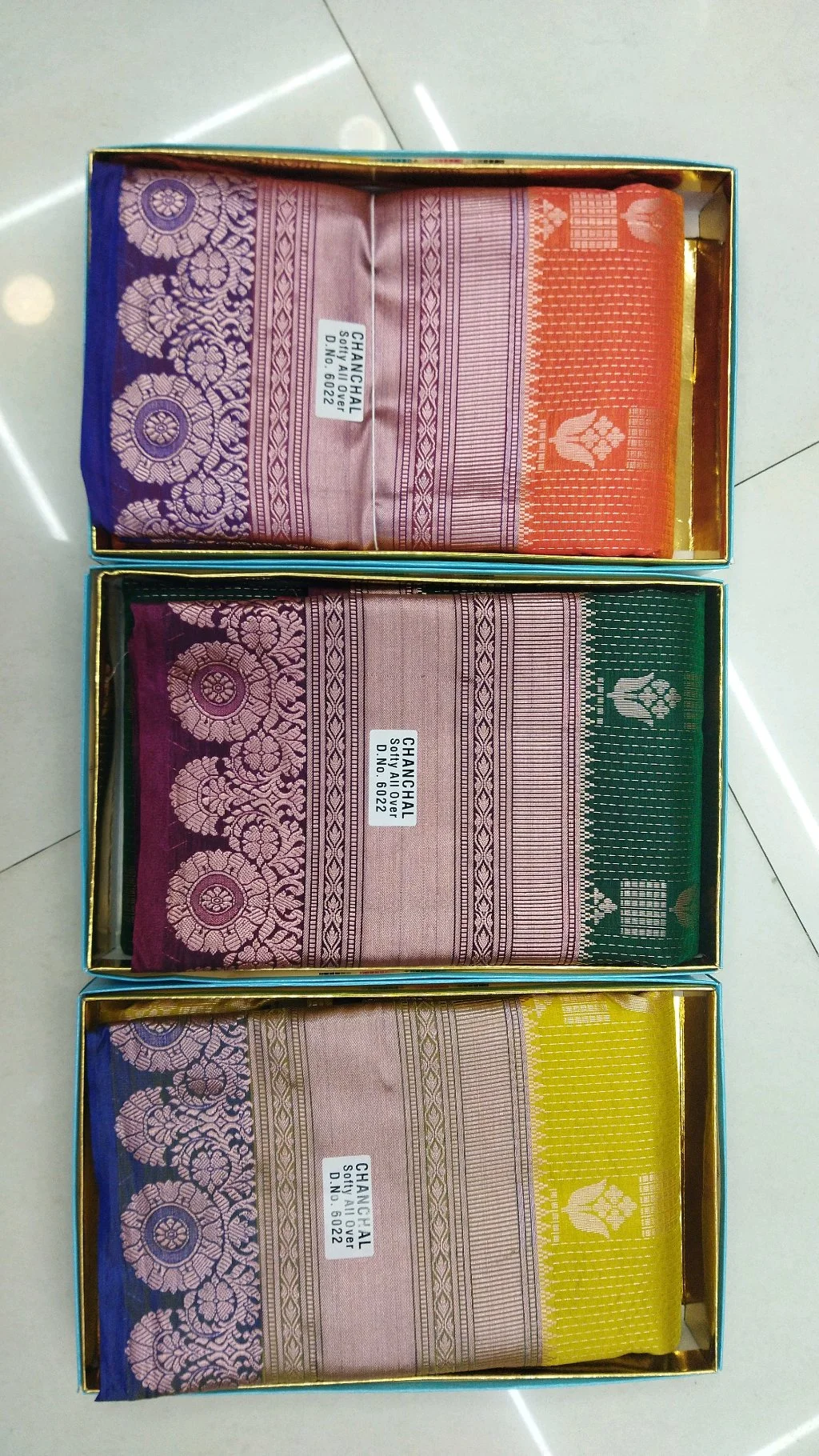 Semi Dharmavaram Pattu SareeGreen Mangalagiri Pattu Saree thumbnail 4