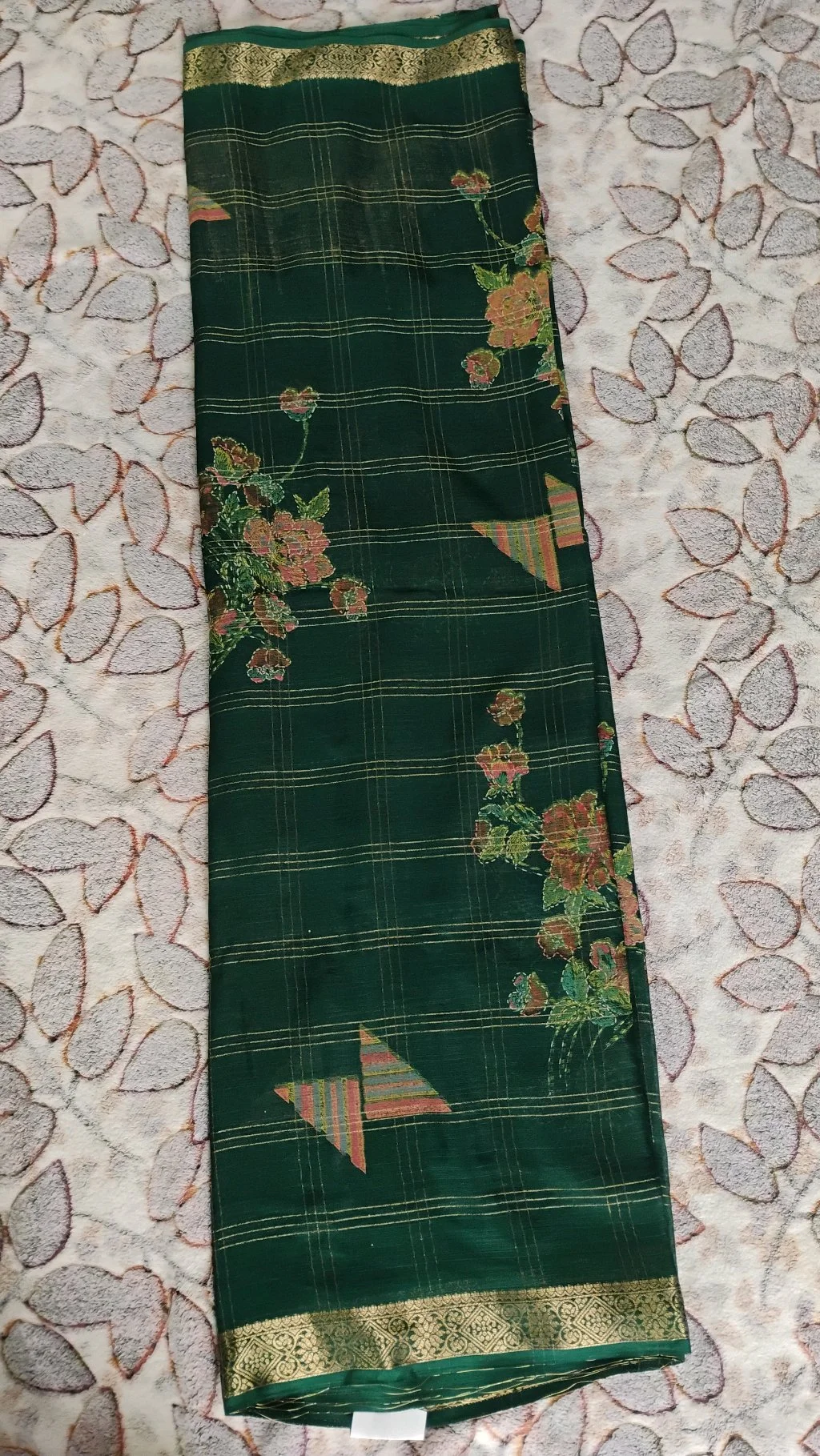 Emerald Green Silk Blend Saree with Gold Checkered Pattern and Floral Print thumbnail 2