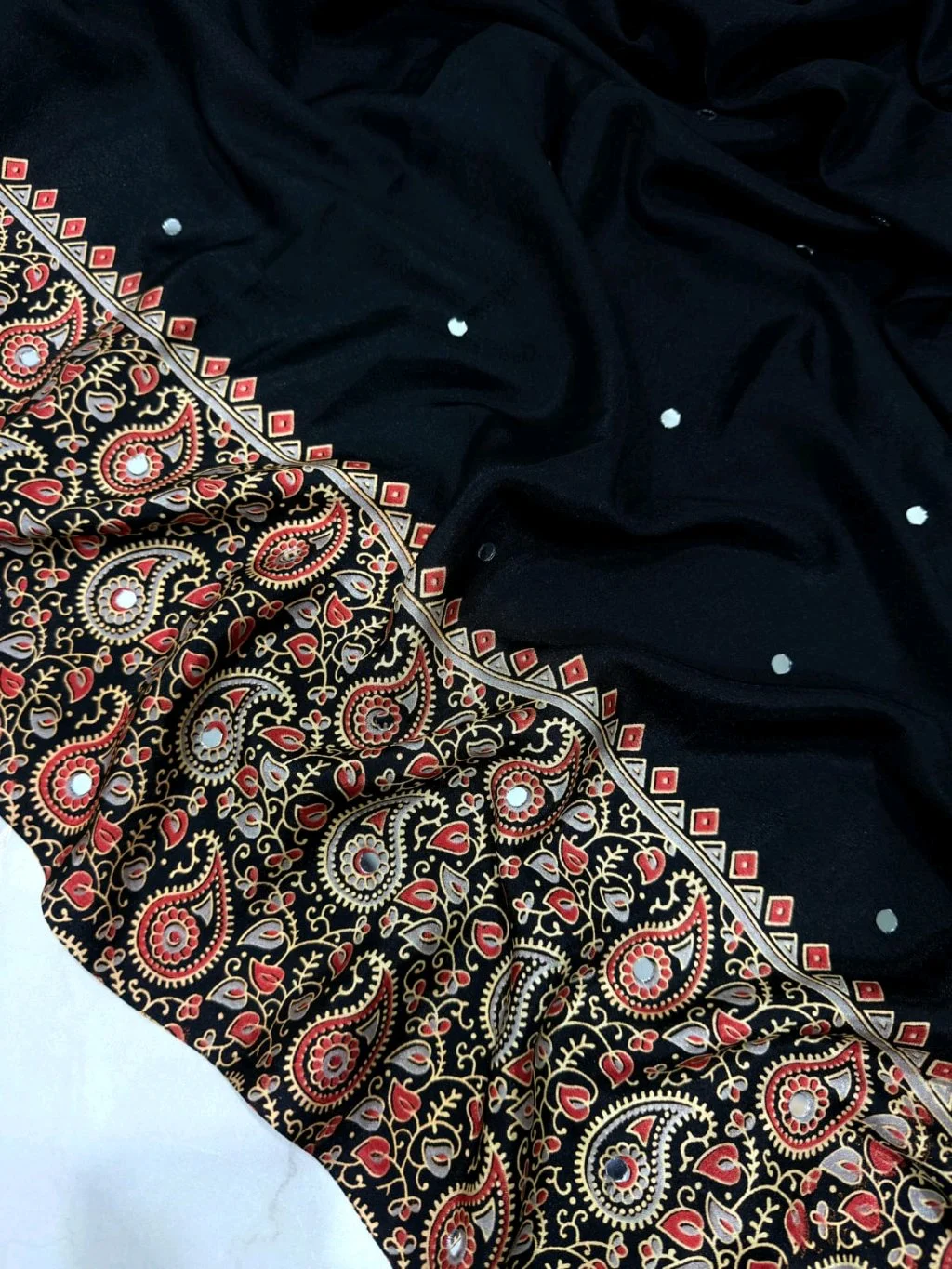 SOFT SATIN CREPE SILK SAREE 5