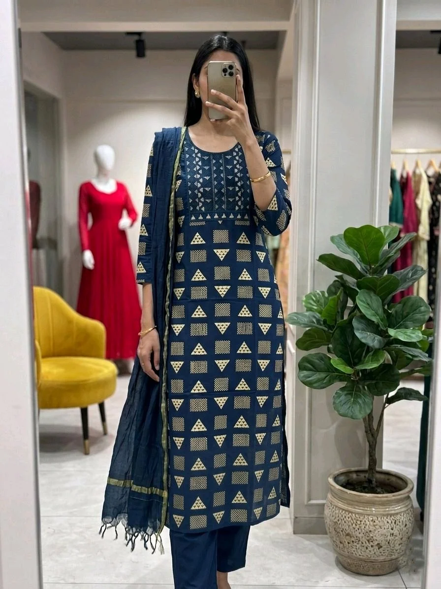 Beautiful Yok 3-piece Set Dresses thumbnail 2