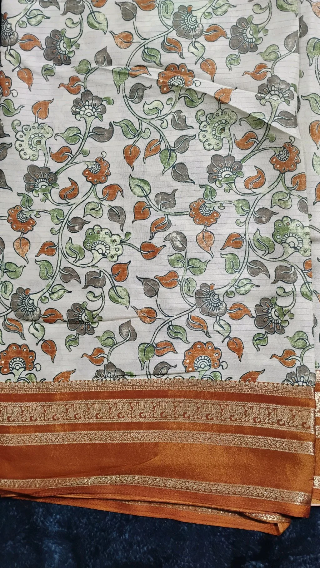 Cream Floral Print Silk Blend Saree with Orange Zari Border thumbnail 3