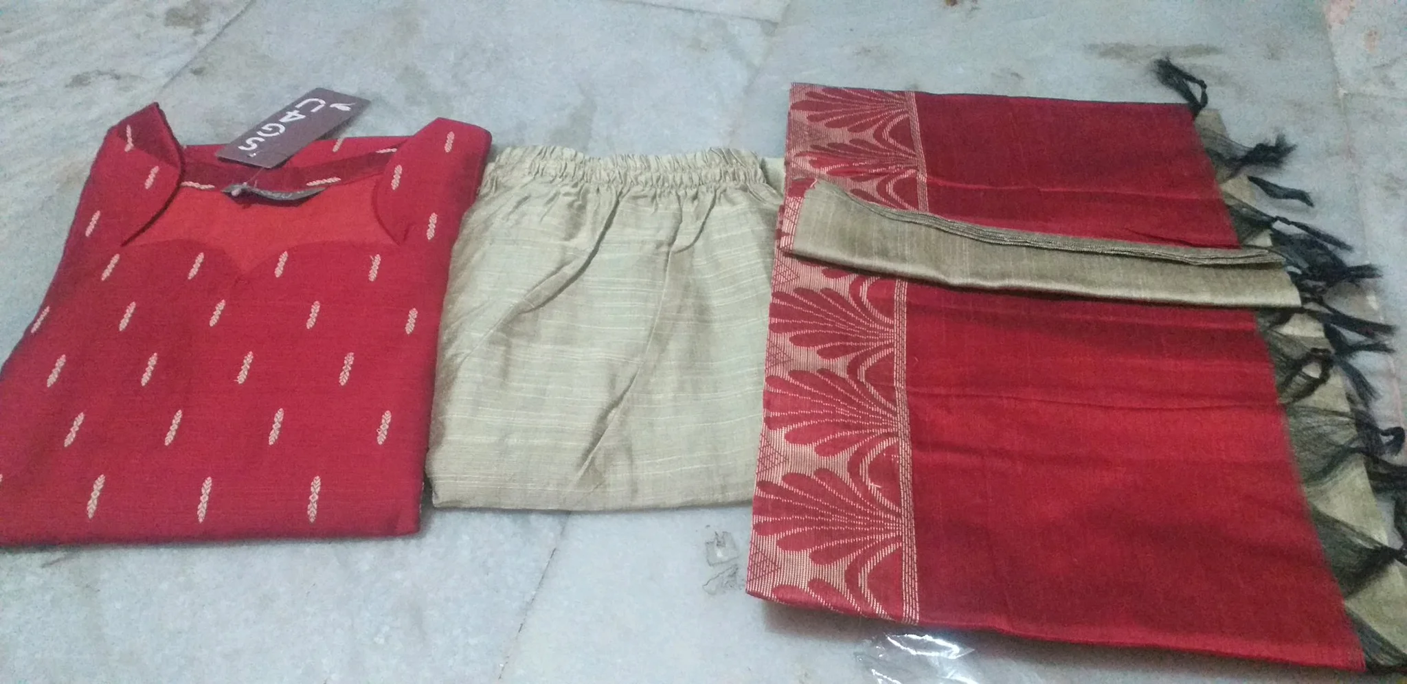 Red Ikat Print Raw silk Kurta Set with Beige Dupatta 3