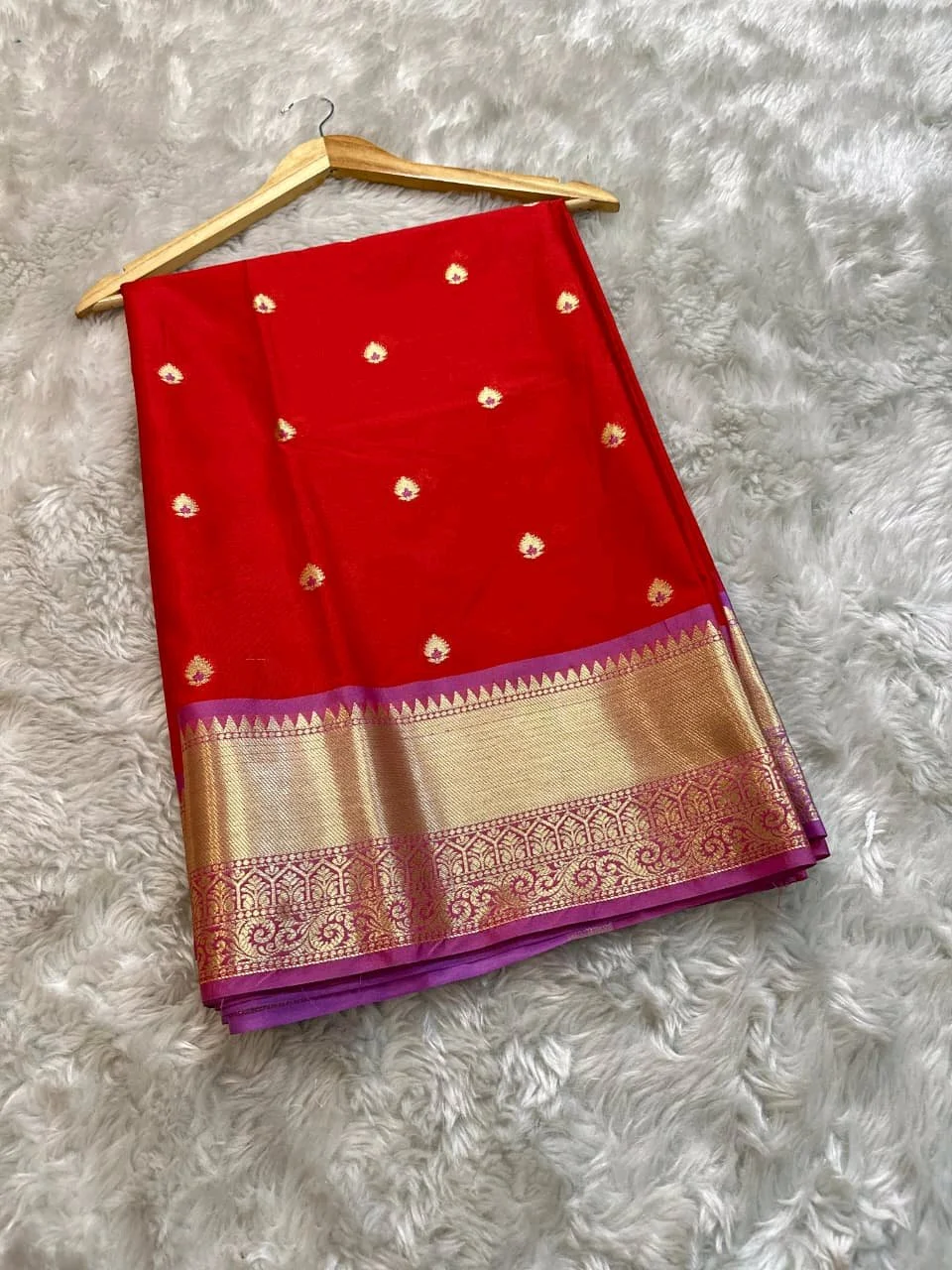 Red Silk Saree with Gold Zari Border 3