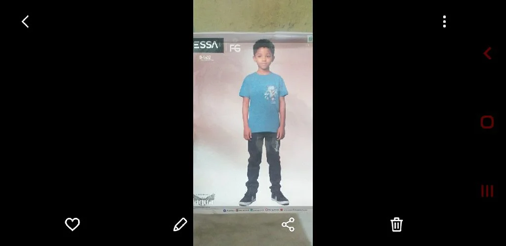 7-8 years Boys Blue Graphic T-shirt and Dark Jeans Set