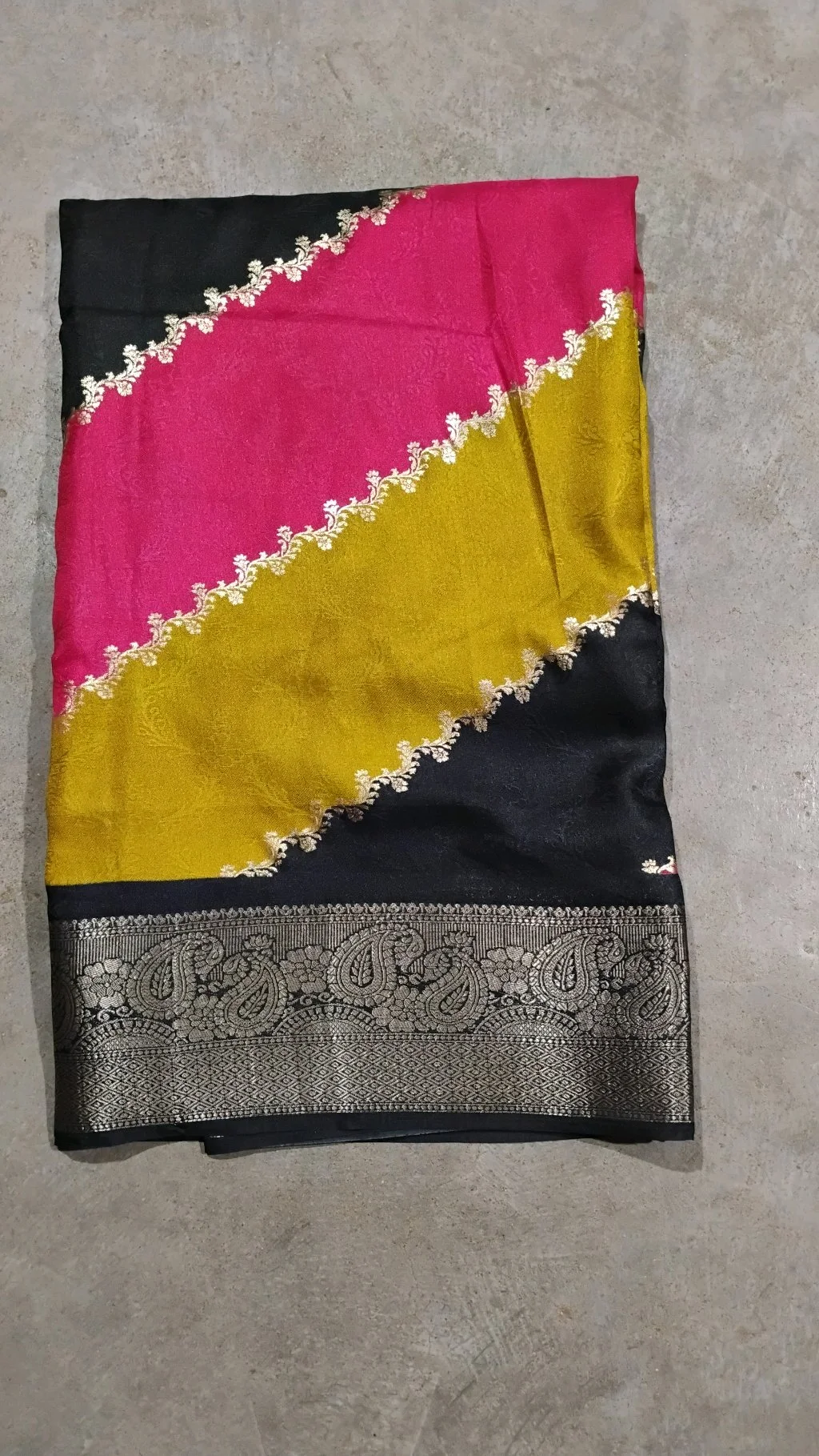 Pure Marshmallow Saree,Rank Kat Design 4