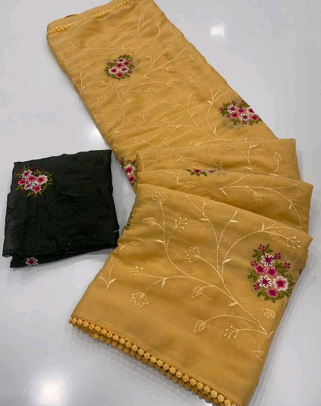 Georgette Saree with Floral Embroidery Design thumbnail 1