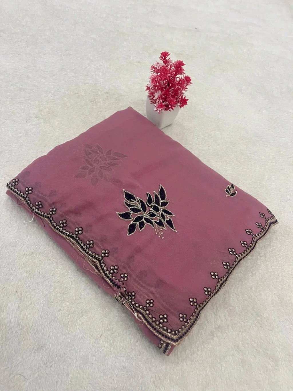 Dusty Rose Georgette Saree with Floral Embroidery and Pearl Border 1
