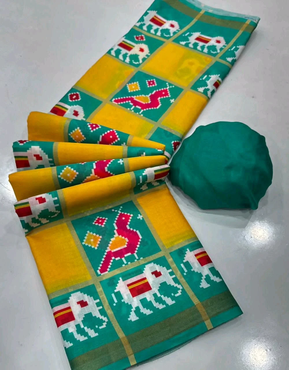Mul Cotton Sarees thumbnail 3
