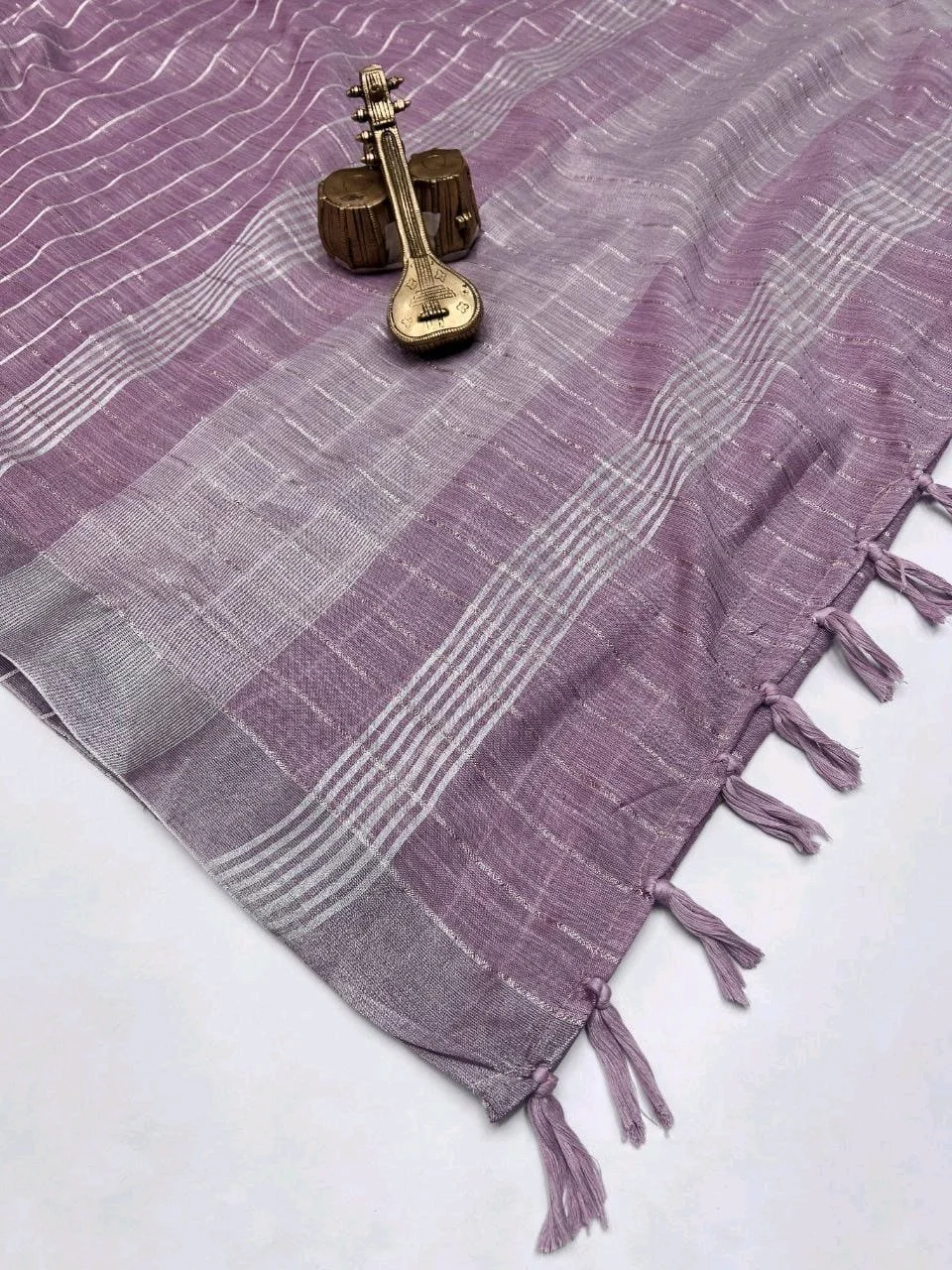 Pure Cotton lenin Saree with Striped Blouse thumbnail 10
