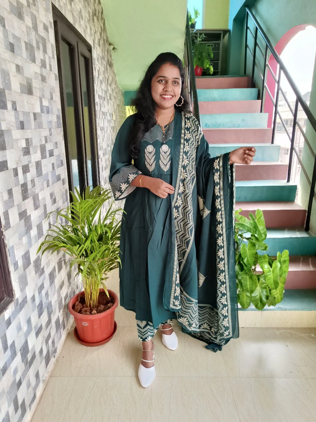 Green Embroidered Kurta Set with Dupatta 2