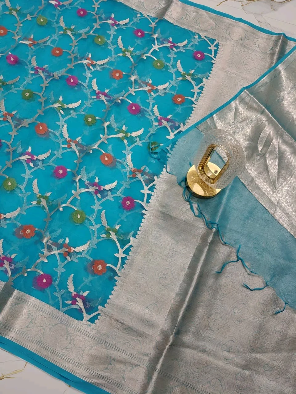 Kora Organza Silk Saree thumbnail 10