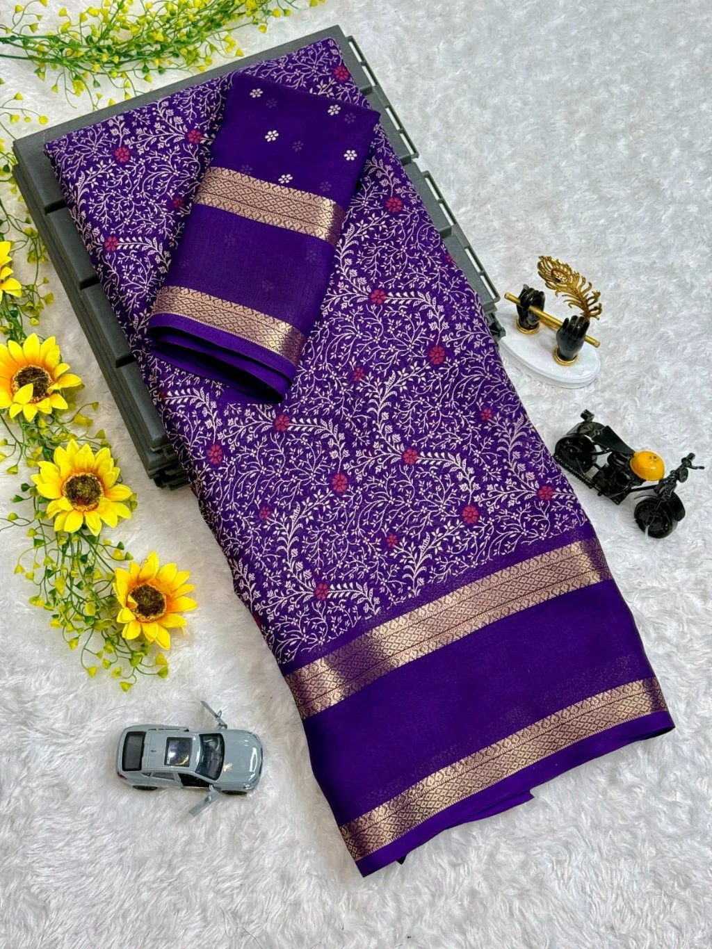 Georgette Sarees thumbnail 6
