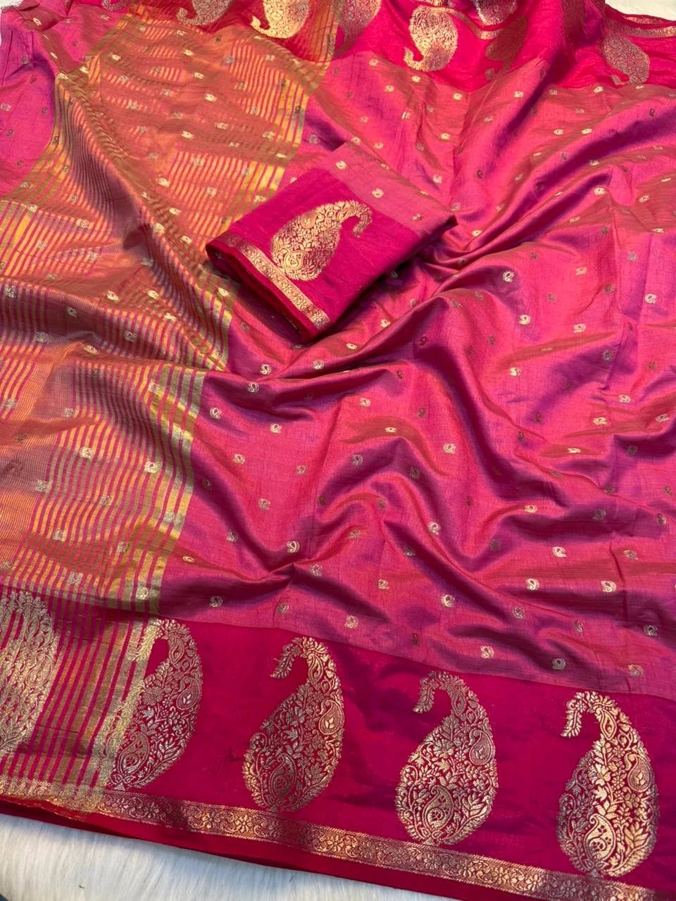 Soft Tusser  Silk Saree with Gold Zari Paisley Motifs 4