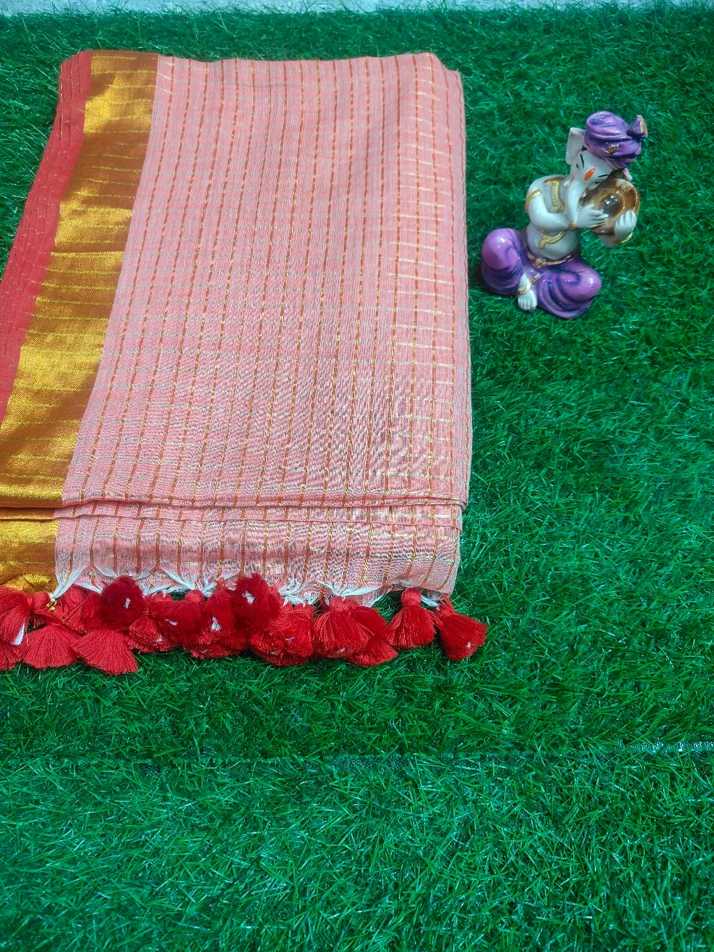 Maroon Gold Checked Saree with Tassels 4