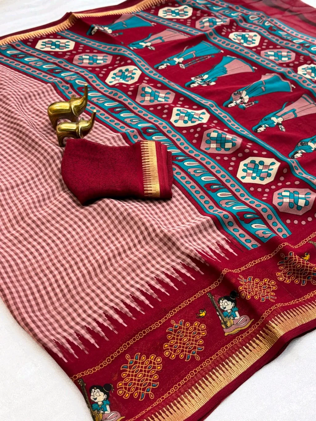 Checkered Maroon Saree with Cartoon Print Pallu thumbnail 8