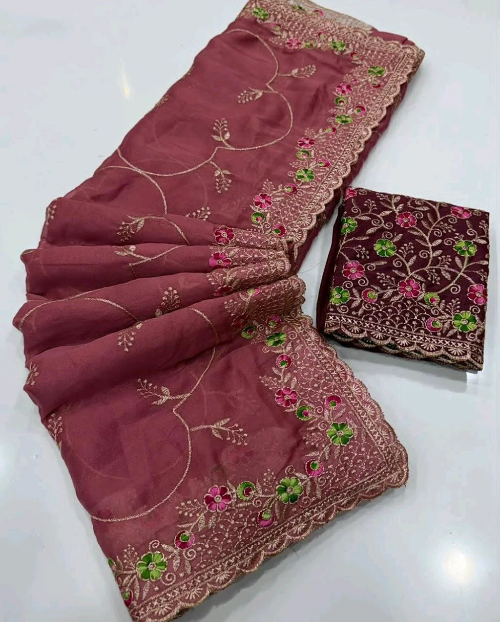 Star Georgette Saree with Floral Embroidery and Blouse 7