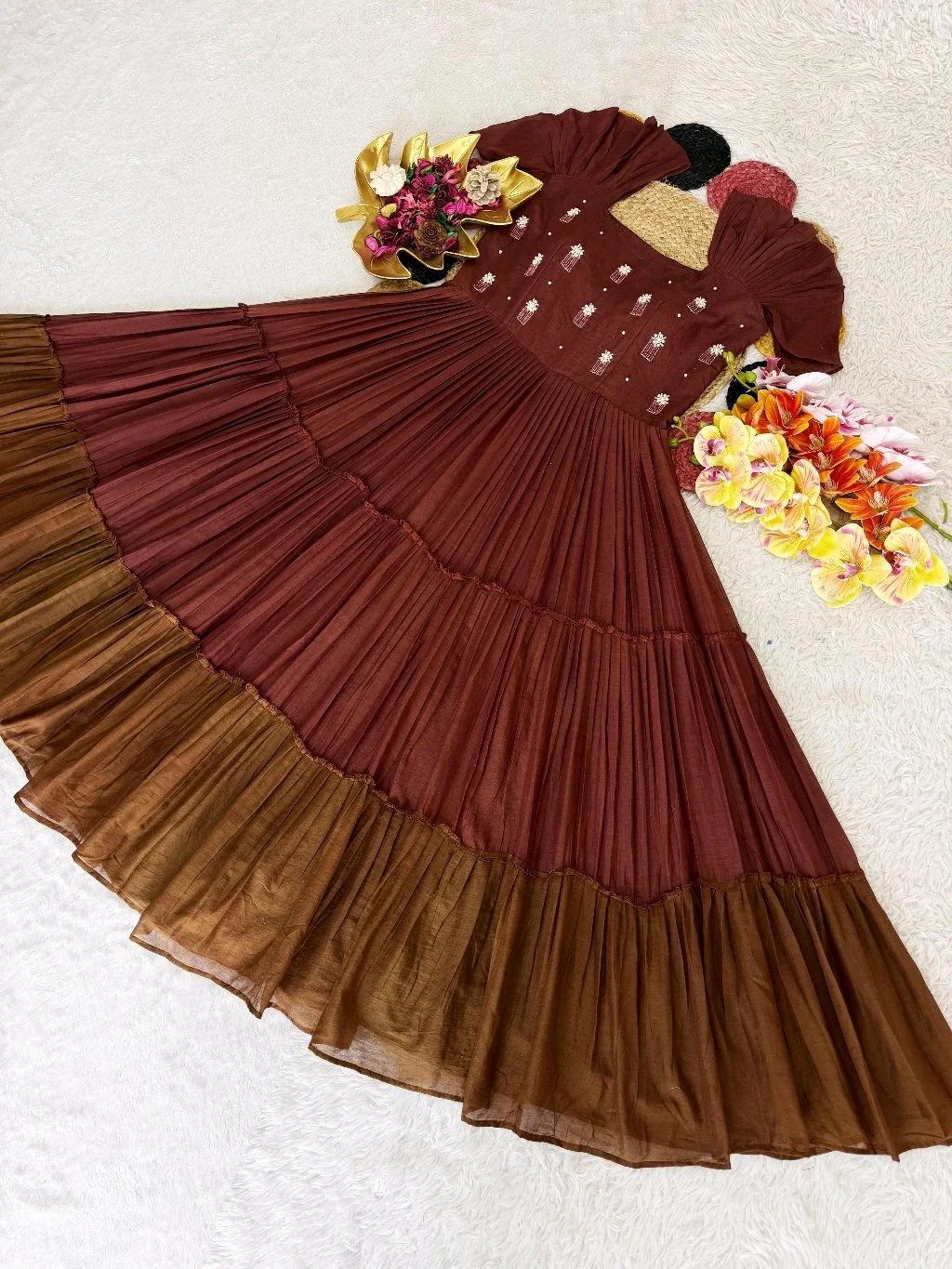 MULL-MULL COTTON GOWN thumbnail 4