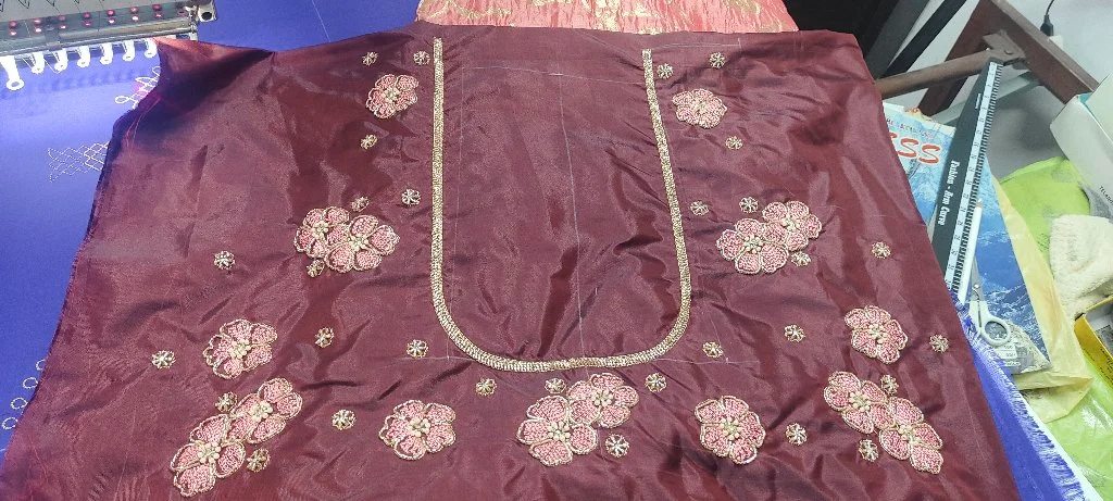 Maroon Computer Maggam Floral Embroidered Blouse Piece