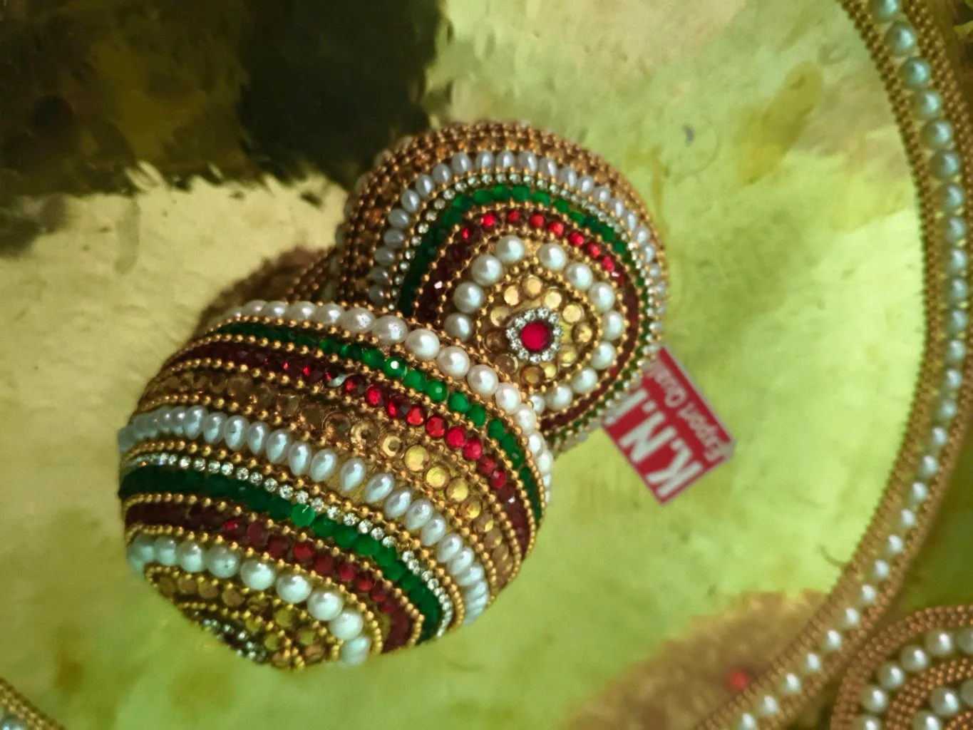 Pearl and Kundan Embellished Decorative Balls thumbnail 1