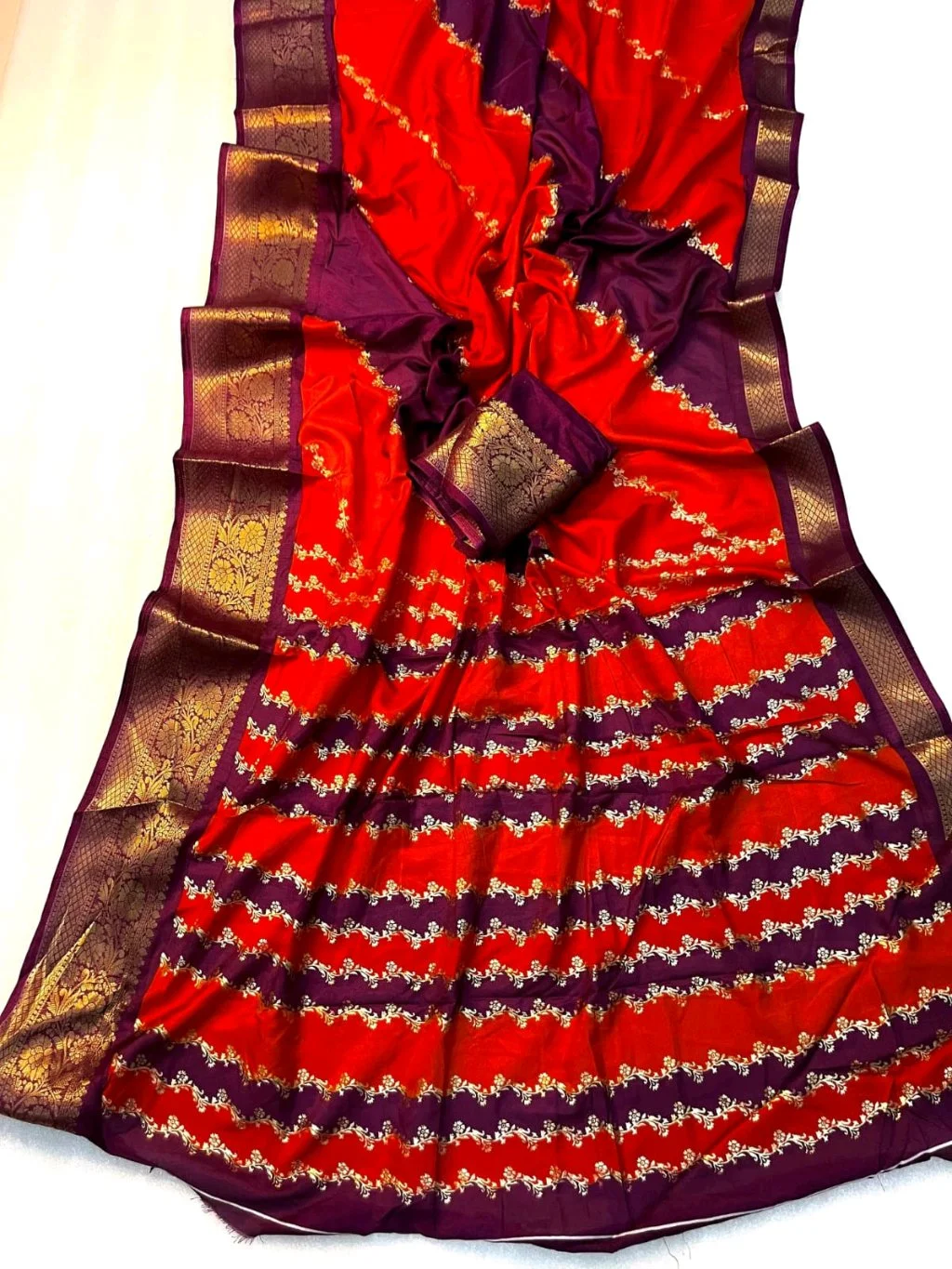 Orange and Purple Silk Blend Saree with Gold Zari Border thumbnail 3