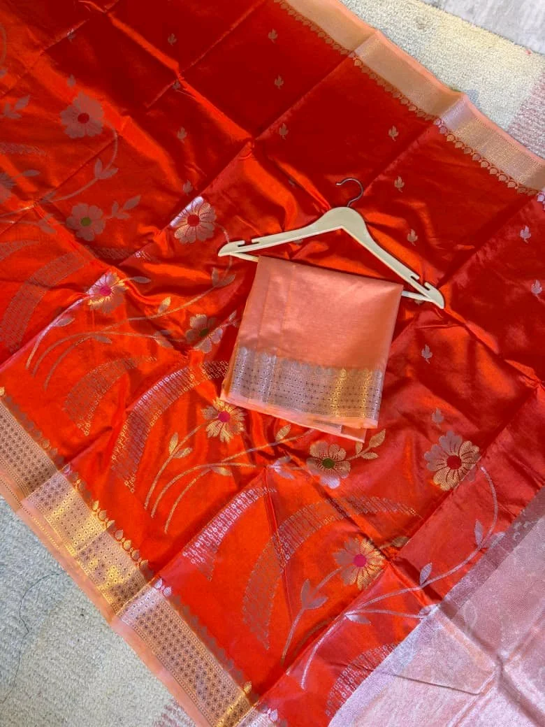 Katan Raw Mango Banarasi Sarees thumbnail 5
